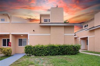 4087 Coral Springs Dr 2, Coral Springs, FL 33065