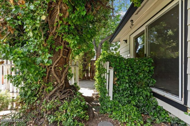 2750 Gellert Drive, Reno, NV 89503