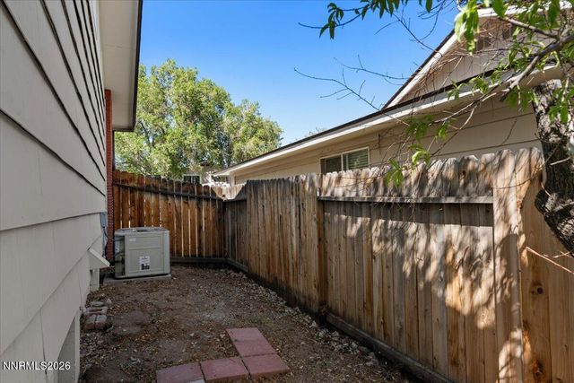 2750 Gellert Drive, Reno, NV 89503