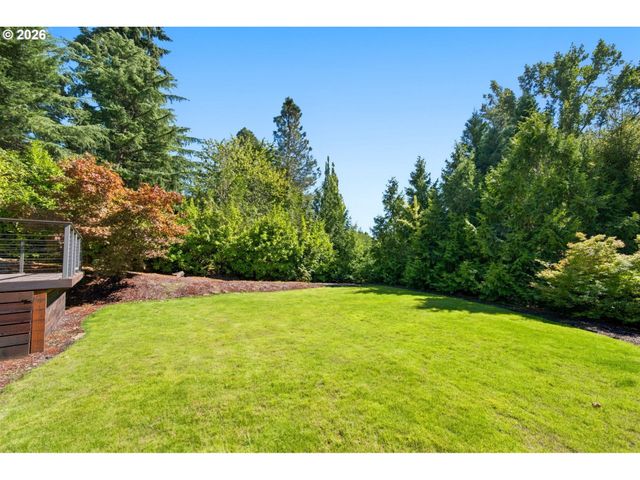 2304 Nw 209TH St, Ridgefield, WA 98642
