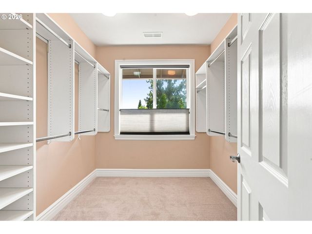 2304 Nw 209TH St, Ridgefield, WA 98642