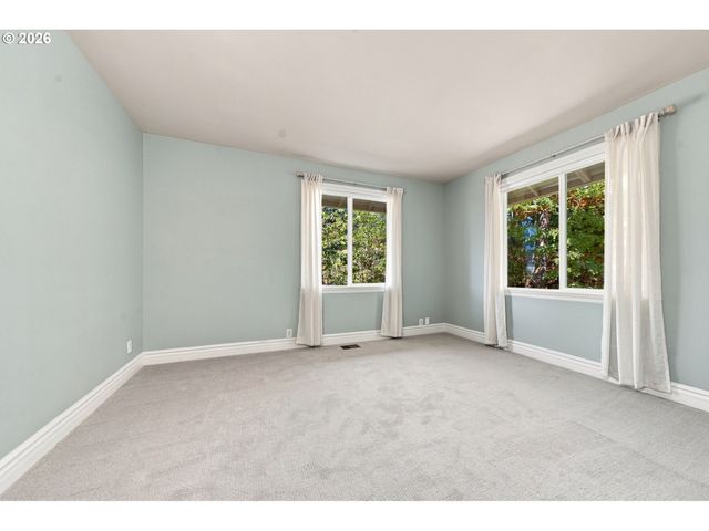 2304 Nw 209TH St, Ridgefield, WA 98642