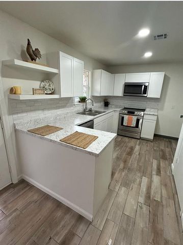 141 Folsom Drive, Mcloud, OK 74851