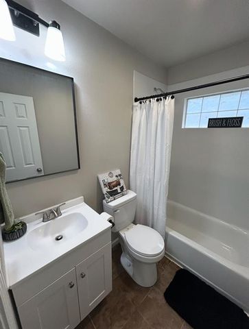 141 Folsom Drive, Mcloud, OK 74851