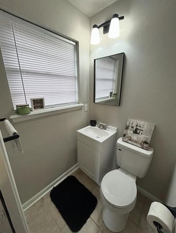 141 Folsom Drive, Mcloud, OK 74851