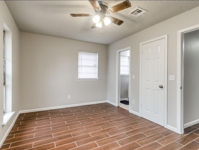 141 Folsom Drive, Mcloud, OK 74851