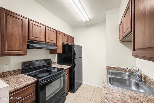 1745 E Glenn St Apt 202, Tucson, AZ 85719