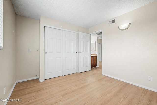 1745 E Glenn St Apt 202, Tucson, AZ 85719
