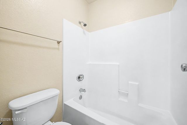 1745 E Glenn St Apt 202, Tucson, AZ 85719