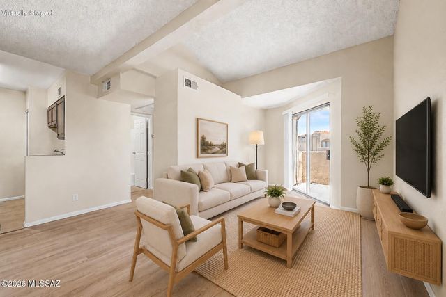 1745 E Glenn St Apt 202, Tucson, AZ 85719