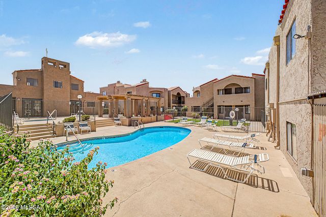 1745 E Glenn St Apt 202, Tucson, AZ 85719