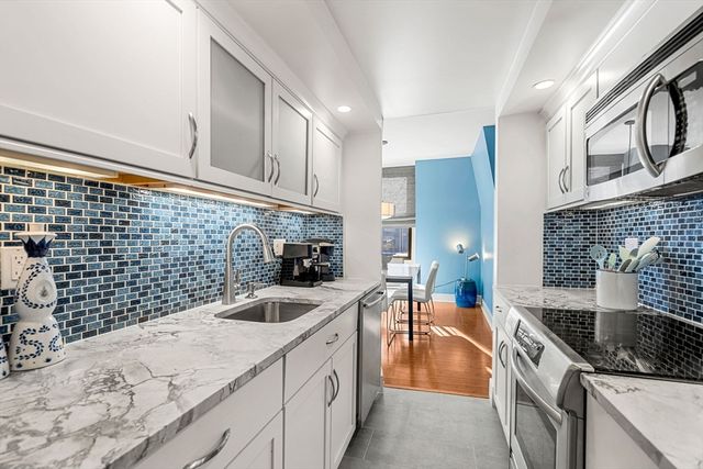 201 Newbury St 405, Boston, MA 02116