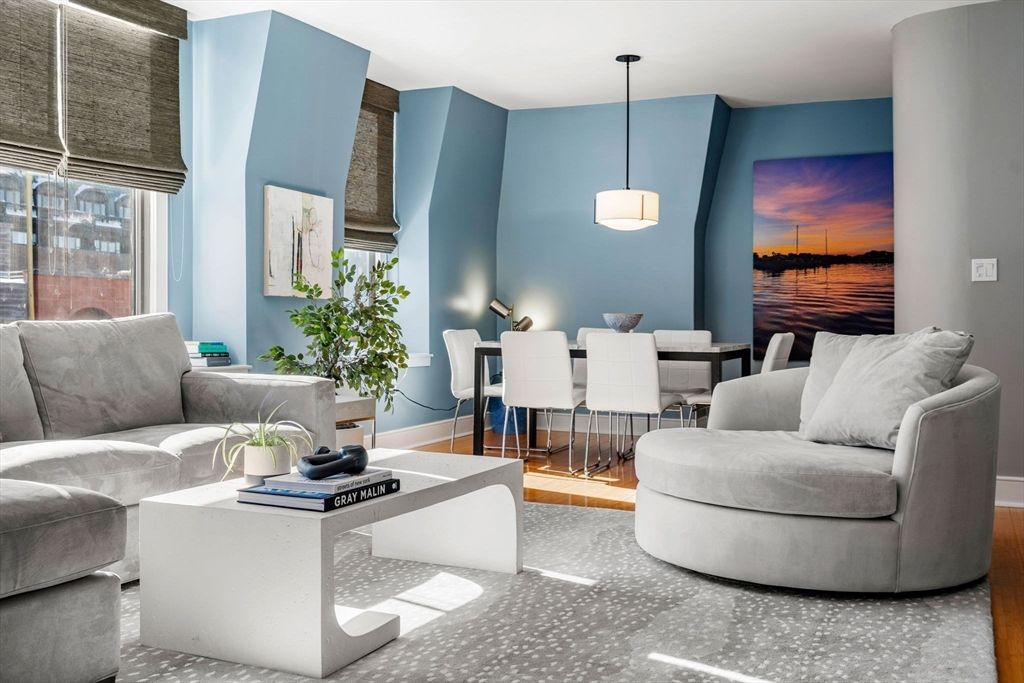 201 Newbury St 405, Boston, MA 02116