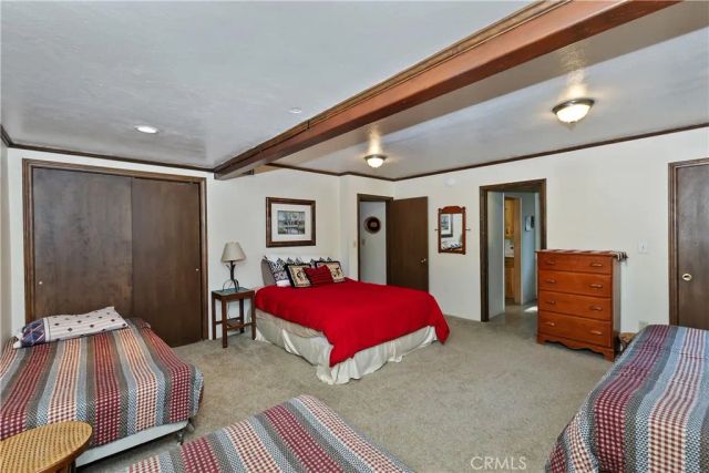 691 Cottage Grove Road, Lake Arrowhead, CA 92352