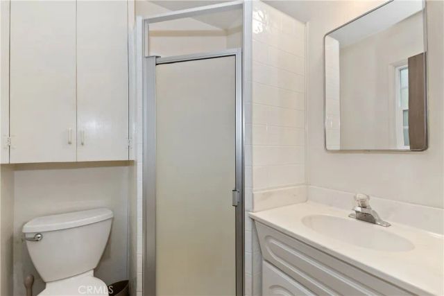 691 Cottage Grove Road, Lake Arrowhead, CA 92352