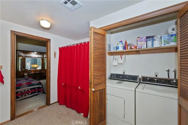 691 Cottage Grove Road, Lake Arrowhead, CA 92352