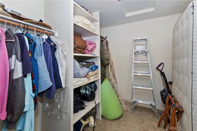 691 Cottage Grove Road, Lake Arrowhead, CA 92352