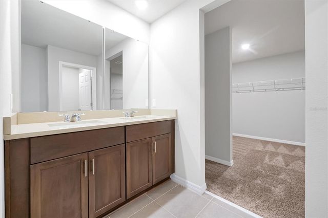 17389 BACK BAY COURT, Clermont, FL 34714