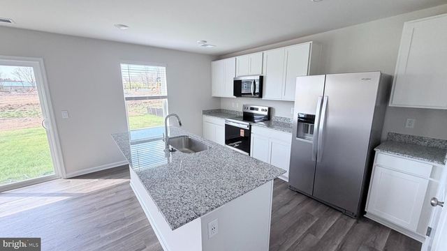 107 DINGES ST, Stephens City, VA 22655