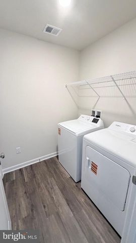 107 DINGES ST, Stephens City, VA 22655