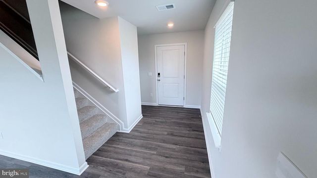 107 DINGES ST, Stephens City, VA 22655