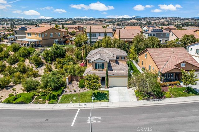 44260 Nighthawk Pass, Temecula, CA 92592