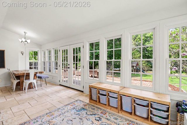 95 Dennison Street, Oxford Village, MI 48371