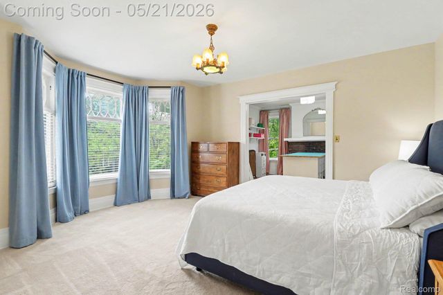 95 Dennison Street, Oxford Village, MI 48371