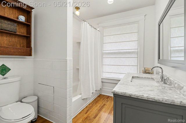 95 Dennison Street, Oxford Village, MI 48371