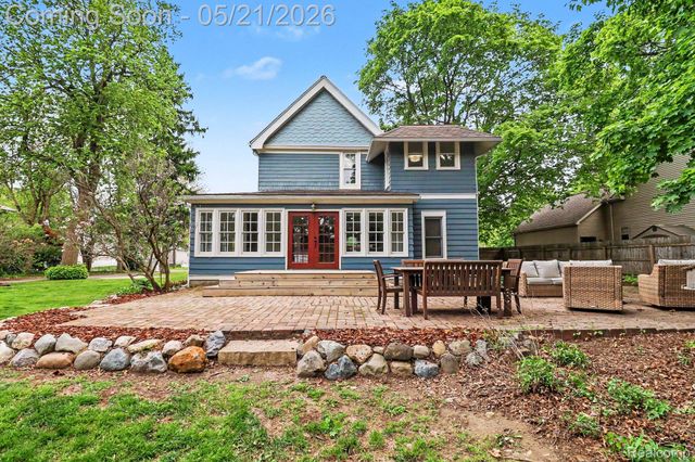 95 Dennison Street, Oxford Village, MI 48371