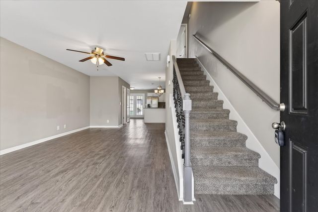 212 Alexander Blvd, Clarksville, TN 37040