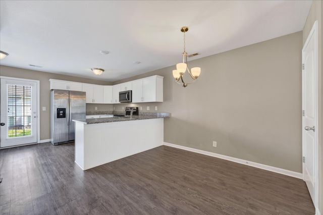 212 Alexander Blvd, Clarksville, TN 37040