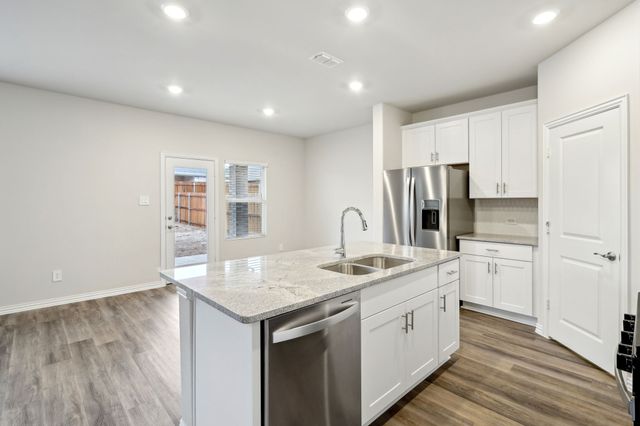 419 Bertney Drive, Princeton, TX 75071