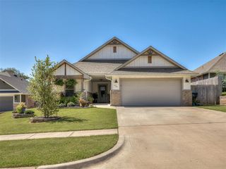 908 Dahlia Lane, Noble, OK 73068