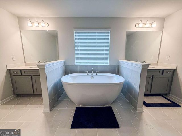 628 Sidney Street, Stockbridge, GA 30281
