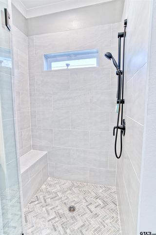 1882 Stonehaven Ct, Tyler, TX 75701