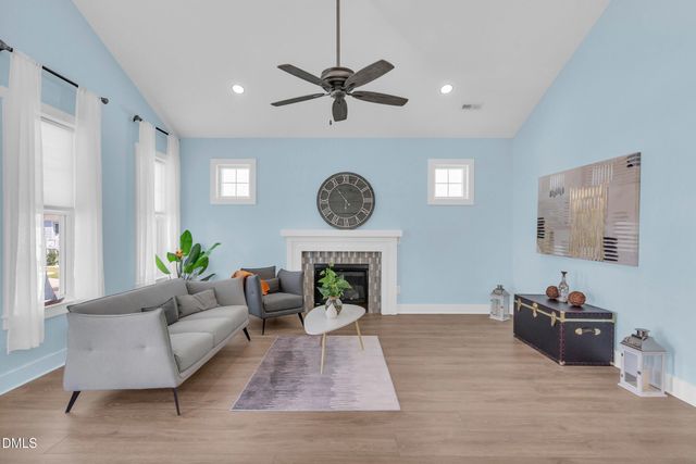 405 Ivy Lane Lane, Carolina Beach, NC 28428