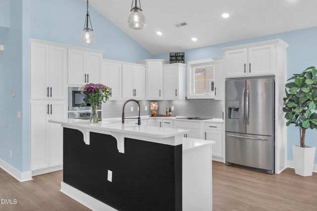 405 Ivy Lane Lane, Carolina Beach, NC 28428