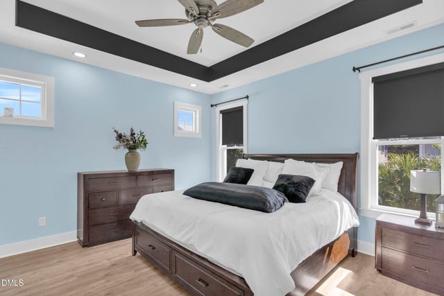 405 Ivy Lane Lane, Carolina Beach, NC 28428