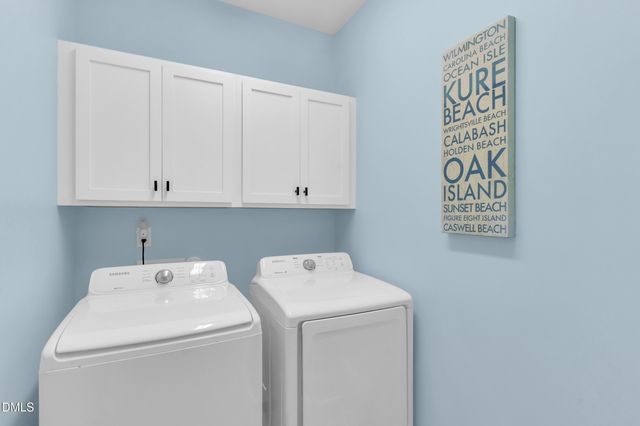 405 Ivy Lane Lane, Carolina Beach, NC 28428