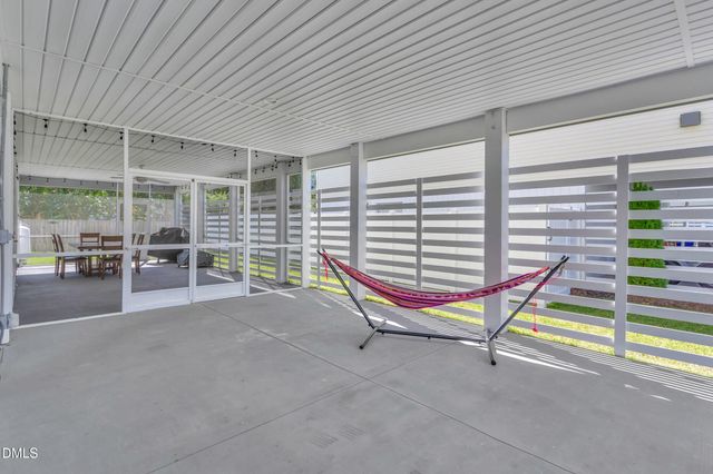 405 Ivy Lane Lane, Carolina Beach, NC 28428