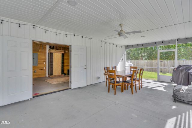 405 Ivy Lane Lane, Carolina Beach, NC 28428