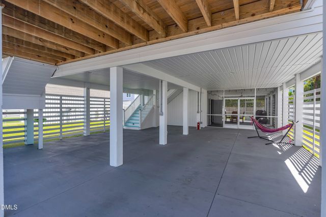 405 Ivy Lane Lane, Carolina Beach, NC 28428