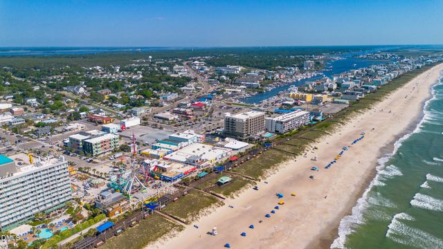 405 Ivy Lane Lane, Carolina Beach, NC 28428