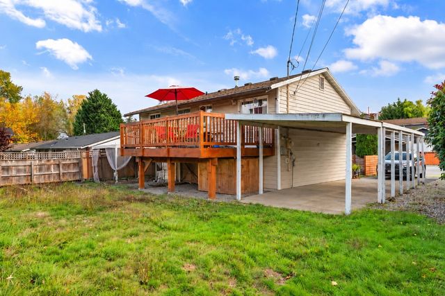 4057 30th Avenue S, Seattle, WA 98108