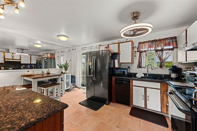 4057 30th Avenue S, Seattle, WA 98108