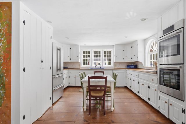 75 Clark Mill Road, Weare, NH 03281