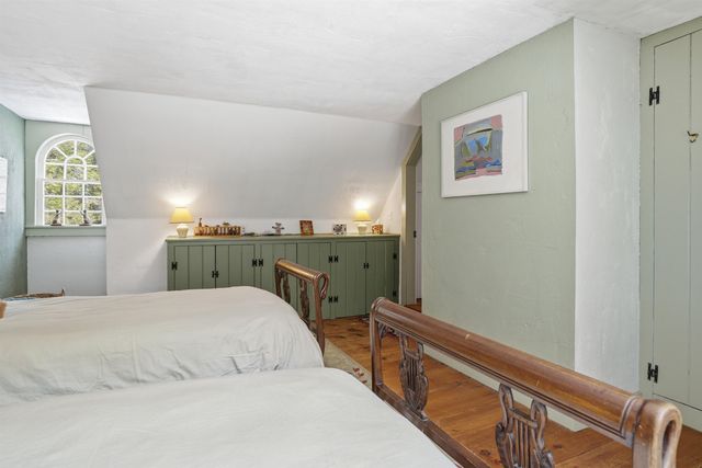 75 Clark Mill Road, Weare, NH 03281