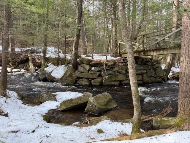 75 Clark Mill Road, Weare, NH 03281