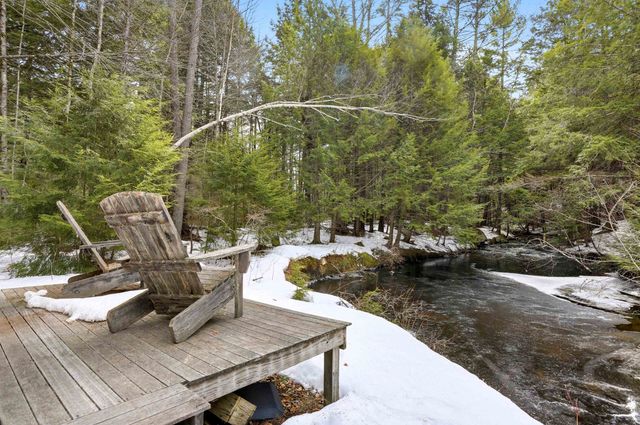 75 Clark Mill Road, Weare, NH 03281